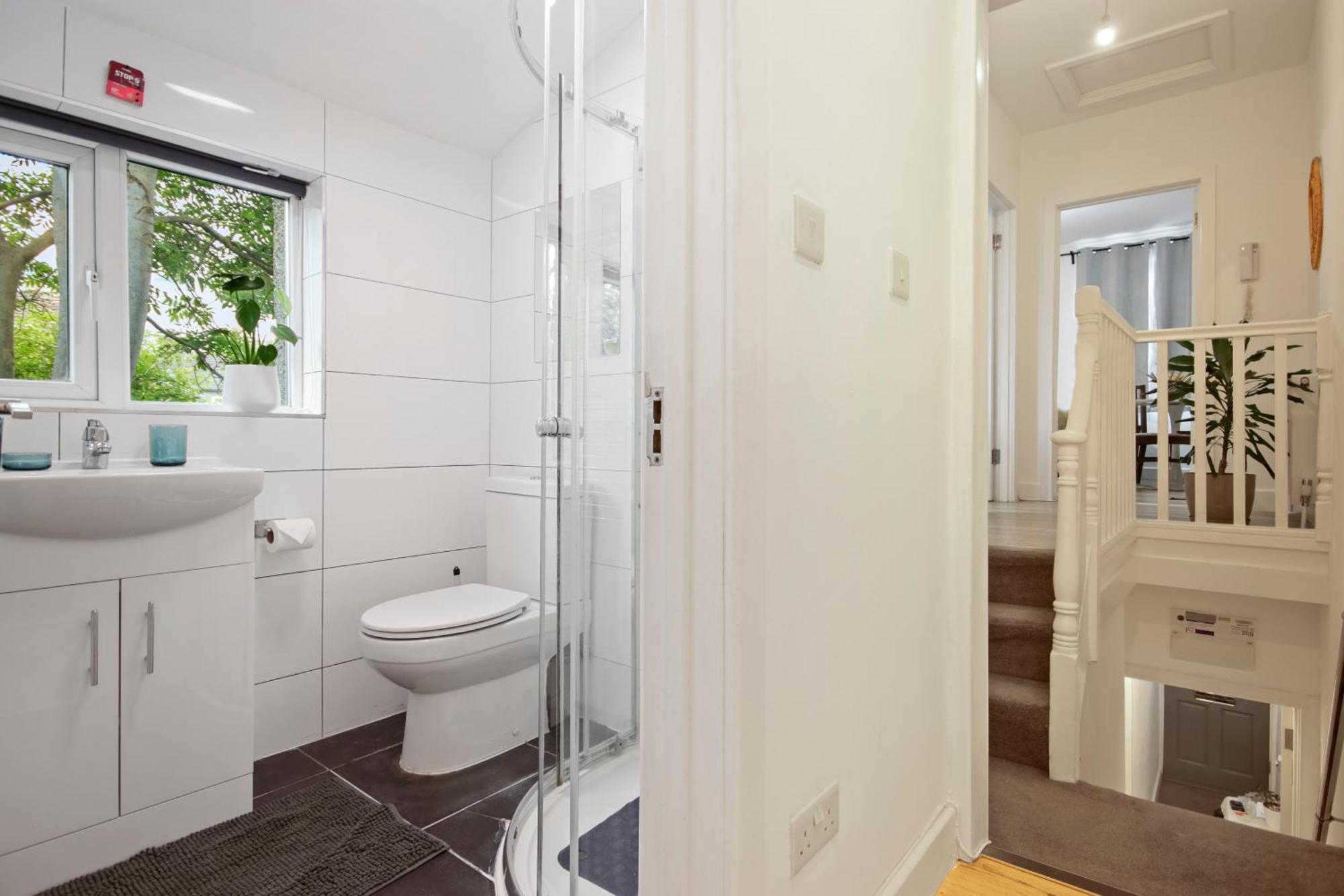 Modern 2 Bed East London Home By Rebby Properties Sleeps 5 Near Canning Town Station מראה חיצוני תמונה